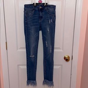 Fringed bottom jeans